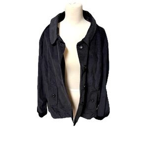 Women’s size 22/24W corduroy jacket. Black.‎ I9.